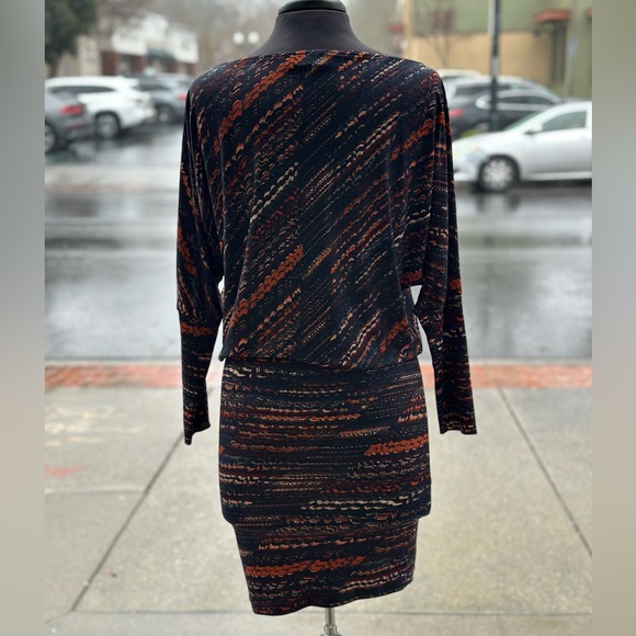 Veronica M. Dress Multi  colored‎ - Picture 2 of 6